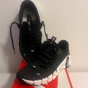 Nike Women's Free Metcon 5 Training Shoes size 6.5
